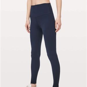 Navy Lululemon leggings!